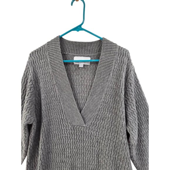 Avenue Needle Works Women's Long Sleeve V-Neck Sweater Gray Size 22/24 - Picture 3 of 6